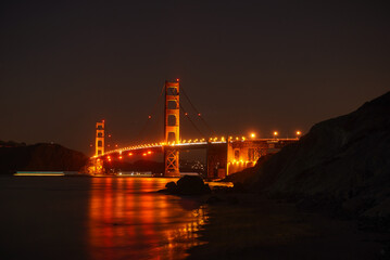 Fototapeta premium Golden Gate Bridge at night