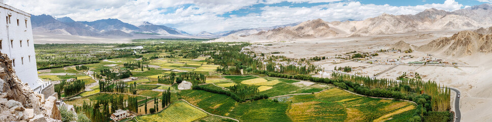 Fototapeta na wymiar Panorama view on the Himalaya valley near the Thiksey Monastery in Leh
