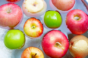 Washing fresh apples in the water
