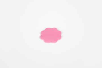 Sticky note pad, pink, shape of flower, for project file organization