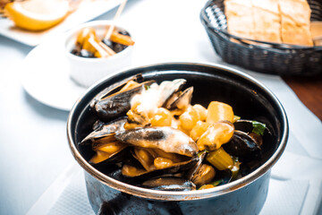 Italian Steamed Mussels cooked in Provencale style
