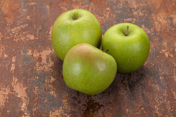 Green ripe apple