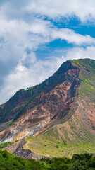 磐梯山　火口壁