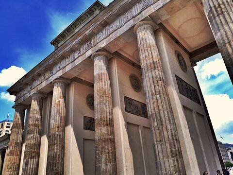 Römertor Bilder – Durchsuchen 838 Archivfotos, Vektorgrafiken und ...