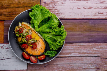 Stir fried Salmon with Black Pepper