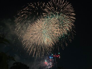 花火　fireworks