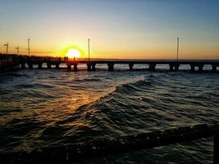 Obraz premium sunset at the pier