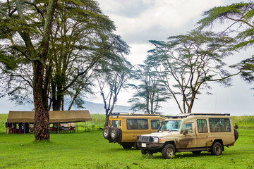 Einzigartiges privates Picknick mitten im Krater des Ngorongoro-Nationalparks im Norden Tanzanias © Klaus Heidemann