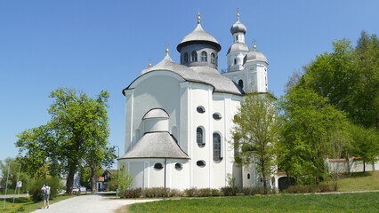 Fototapeta na wymiar Wallfahrtskirche Maria Birnbaum Sielenbach