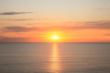 水平線と日の出