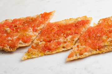 Spanish Pan Tumaca - Tostada Pan con Tomate