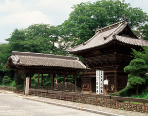 鑁阿寺