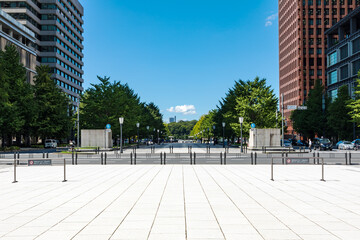 (東京都ｰ都市風景)東京駅丸の内駅前広場風景４