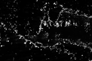 Obraz premium abstract blurred black background with water splash