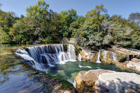 Cascade de la Vis &agrave; Saint-Laurent-le-Minier dans le d&eacute;partement du Gard en r&eacute;gion Occitanie - France