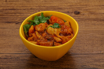 Chicken with oyster sauce and vegetables