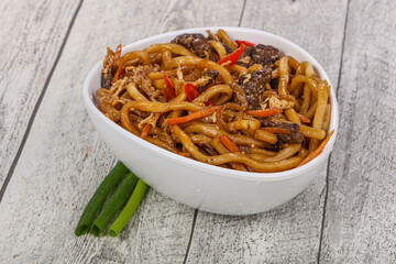 Asian Fried noodle with beef