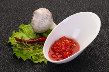 Spicy tomato and garlic sauce