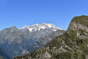 Fototapeta na wymiar Monte Rosa seen from Cima Massero in the Valsesia valley