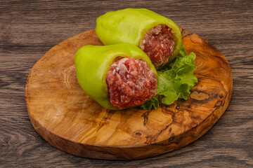 Raw stuffed bell pepper with meat