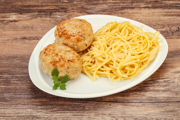 Spaghetti with homemade chicken cutlet