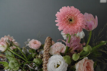 Obraz na płótnie Canvas Beautiful flower basket