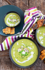 Herzhafte Erbsensuppe