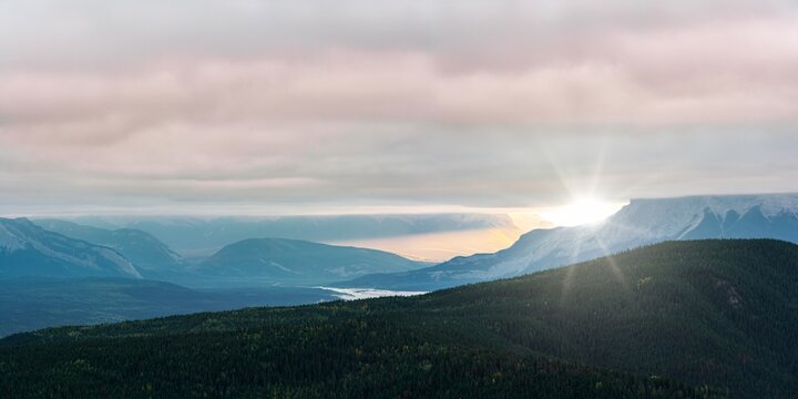 Sunset at Athabasca Lookout Viewpoint in Yellowhead County, AB, Canada