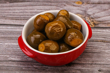 Marinated feijoa in the bowl