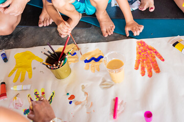 drawing with paints and colored pencils, drawing lessons in kindergarten with children, fun and amusing entertainment, children's drawings