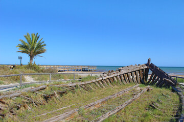 Gabarra varada de Santa Pola, España