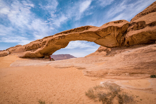 rocky arch in Wadi Rum desert