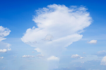 beautiful blue sky and white fluffy cloud horizon outdoor for background.