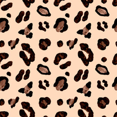 Watercolor leopard skin seamless pattern. African animal fur print, wild cat leather design wallpaper with brown spots on peach pink background. Hand drawn fashion texture