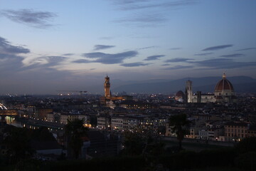 Fototapeta na wymiar Panorama - Florenz am Abend 