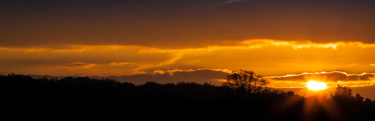 Fototapeta na wymiar Sonnenuntergang in NRW