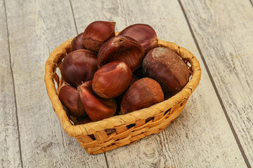 Chestnut heap in the bowl
