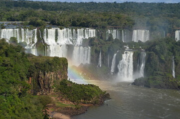 Fototapeta na wymiar The powerful and mighty Iguazu (Iguacu) Waterfalls between Brazil and Argentina