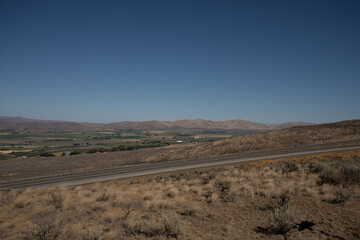 Fototapeta na wymiar Prairie and stark desert landscape in Washington state