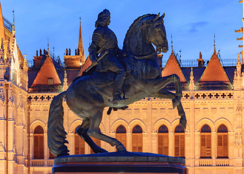 II. Ferenc Rakoczi Statue in budapest. Hungarian Parliament building on the background