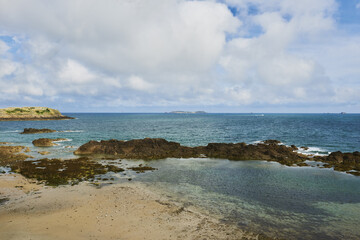 Fototapeta na wymiar Grand Be islands in Saint Malo, Brittany, France