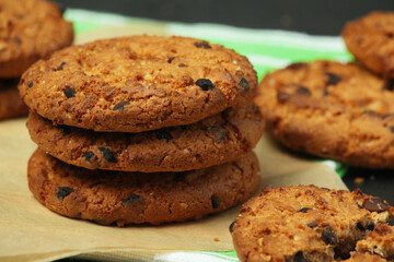 Fresh-baked cookies ready in the table
