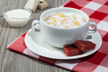 Food Antioquia / Colombia; Mazamorra made with corn served with sweet guava.