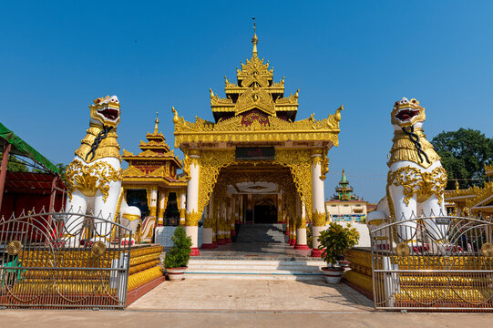 Shwesandaw Paya, principal shrine in Ye, Mon state