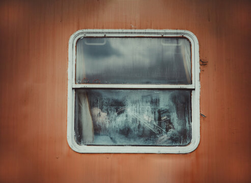 Man Playing Saxophone On The Train coupe