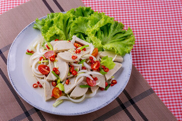 Spicy Vietnamese sausage salad