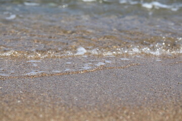 Fototapeta na wymiar 바닷가의 모래가 보이는 아름다운 풍경