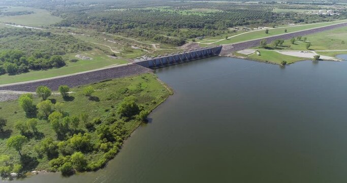 Aerial video of the dam on Lake Proctor in Comanche County in Texas.
