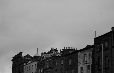 Fototapeta na wymiar Black and white old buildings in the city 