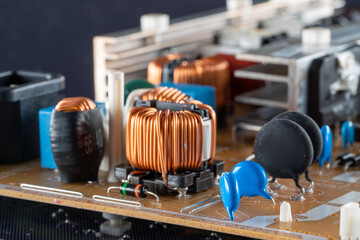 PCB power supply with mosfet transistor
